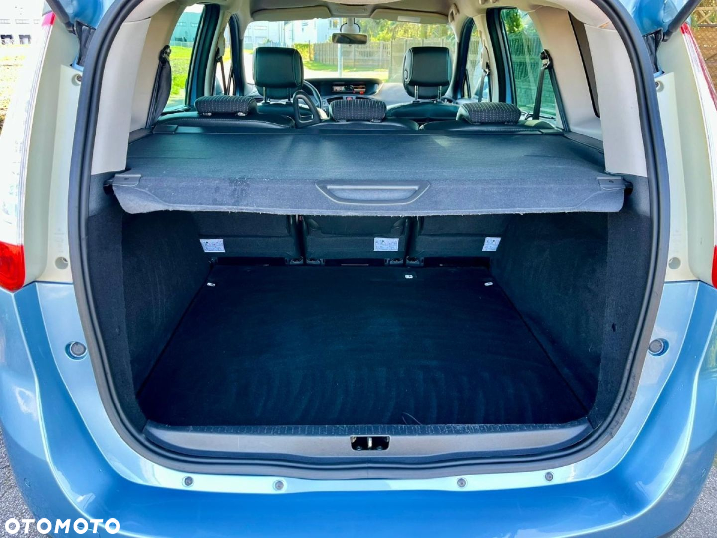 Renault Grand Scenic - 20