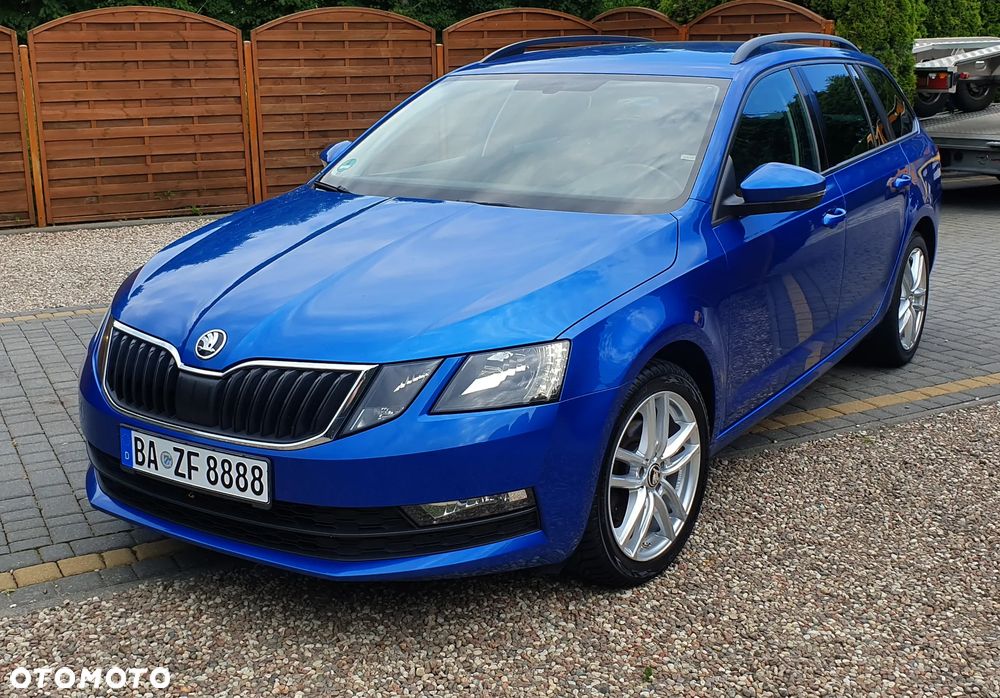 Skoda Octavia - 2