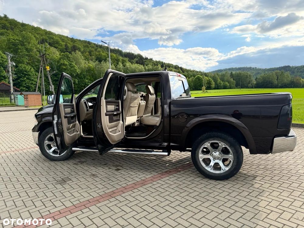 RAM 1500 Crew Cab Laramie - 2