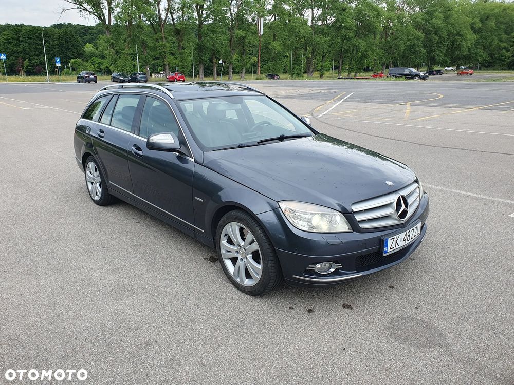 Mercedes-Benz Klasa C 320 CDI 7G-TRONIC Avantgarde - 25
