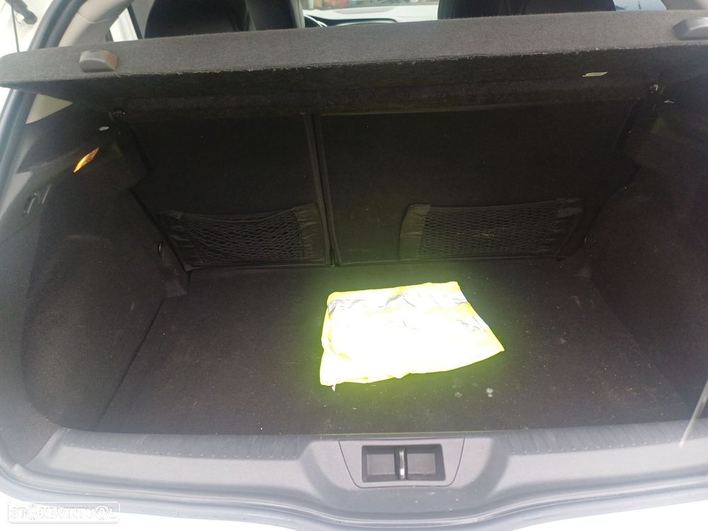 Renault Mégane 1.5 dCi Intens - 12