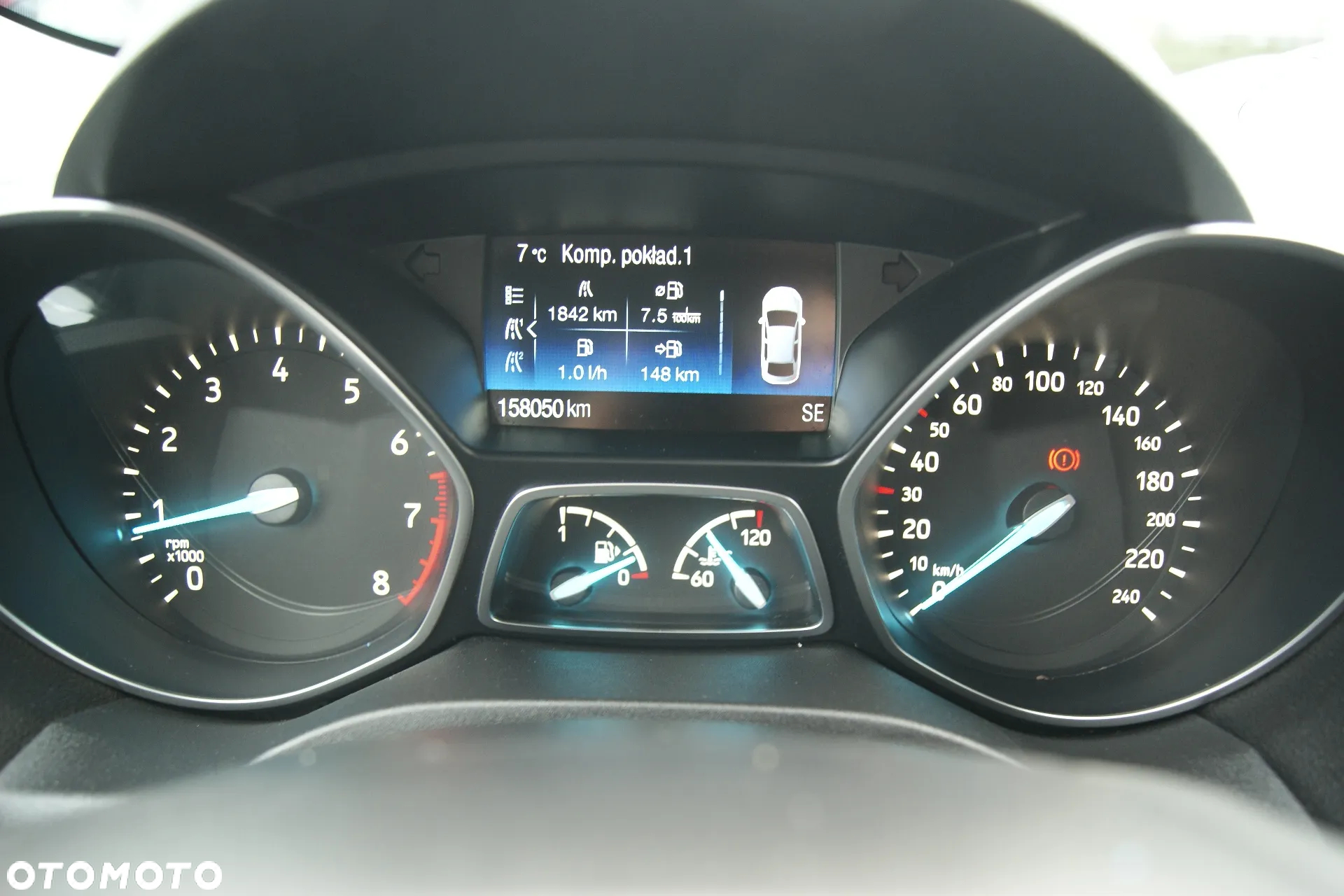 Ford Kuga - 10