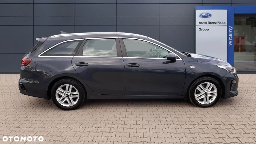 Kia Ceed 1.6 CRDi SCR M DCT - 6