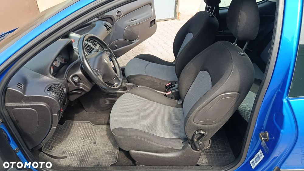 Peugeot 206 1.1 X-Line - 6