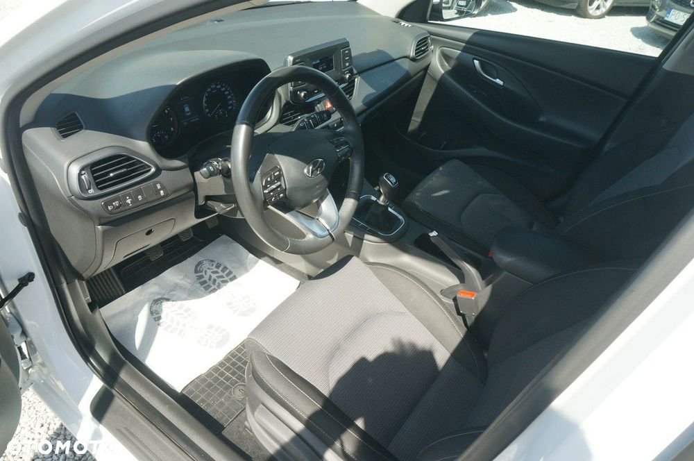 Hyundai i30 1.0 T-GDI Modern - 19