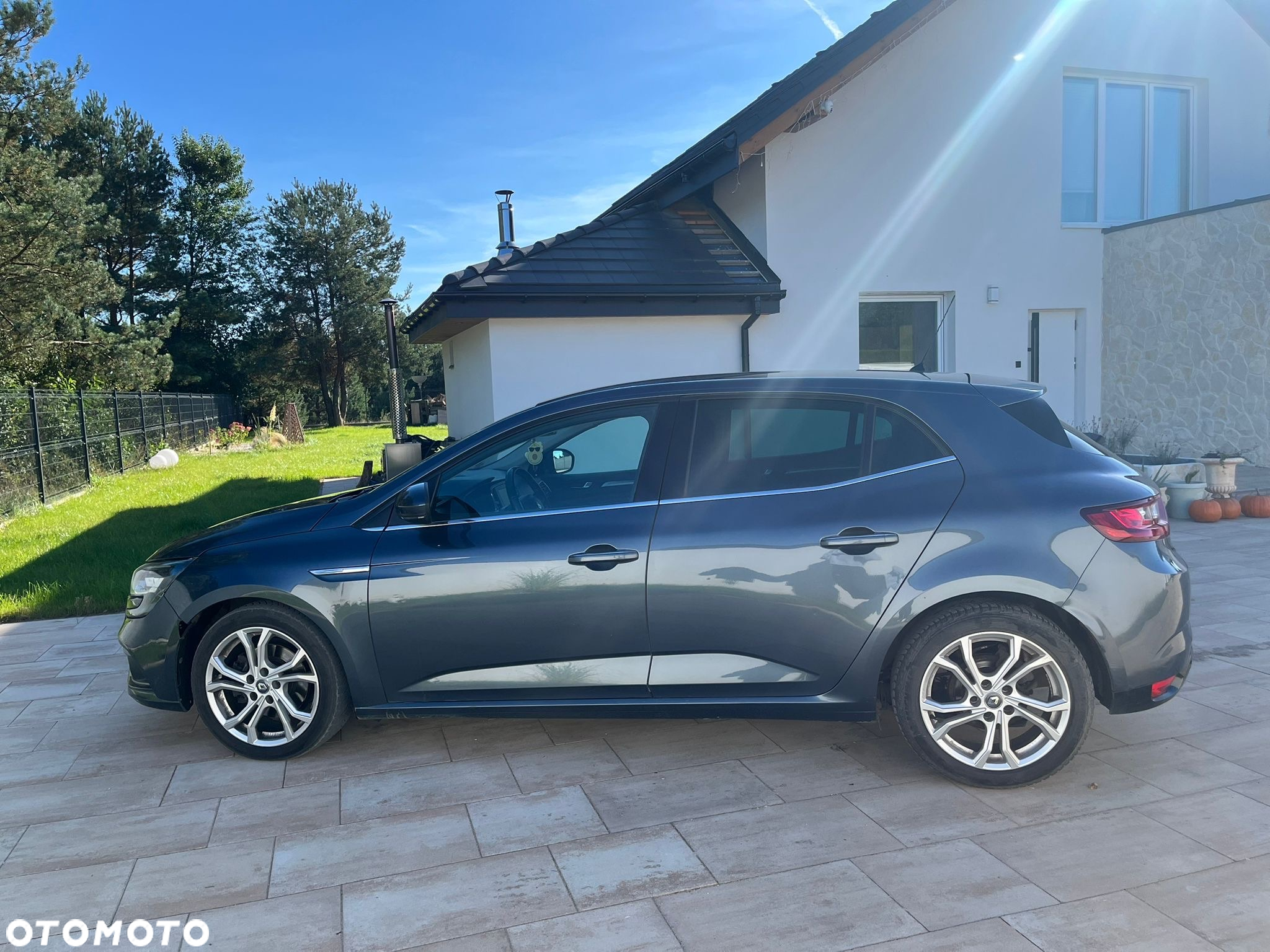 Renault Megane 1.6 dCi Bose - 12