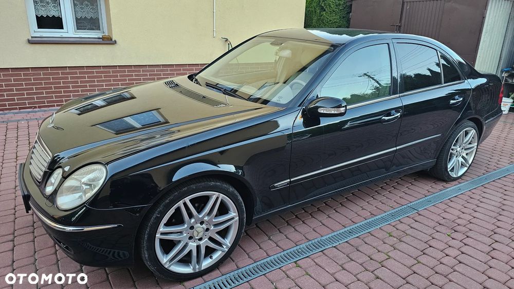 Mercedes-Benz Klasa E - 12