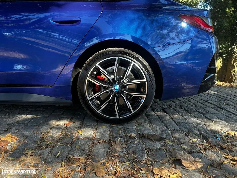 BMW i4 M50 - 10