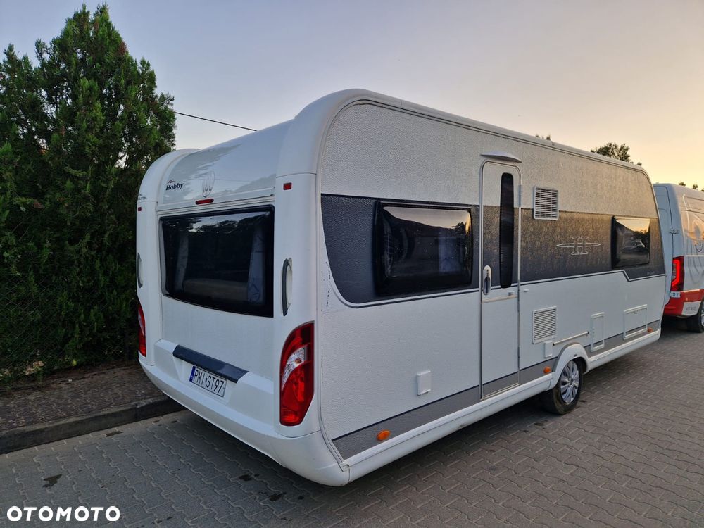 Hobby De Luxe  560 - 35