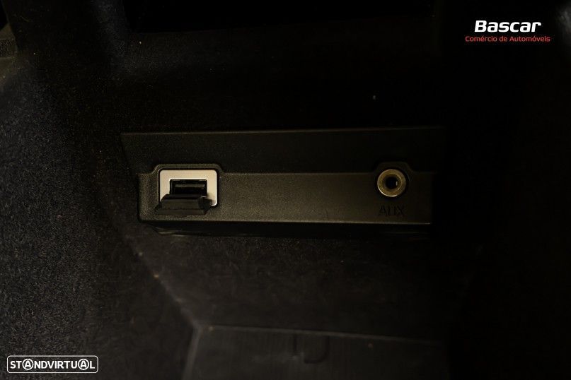 Volvo XC 70 D4 Geartronic Black Line - 57