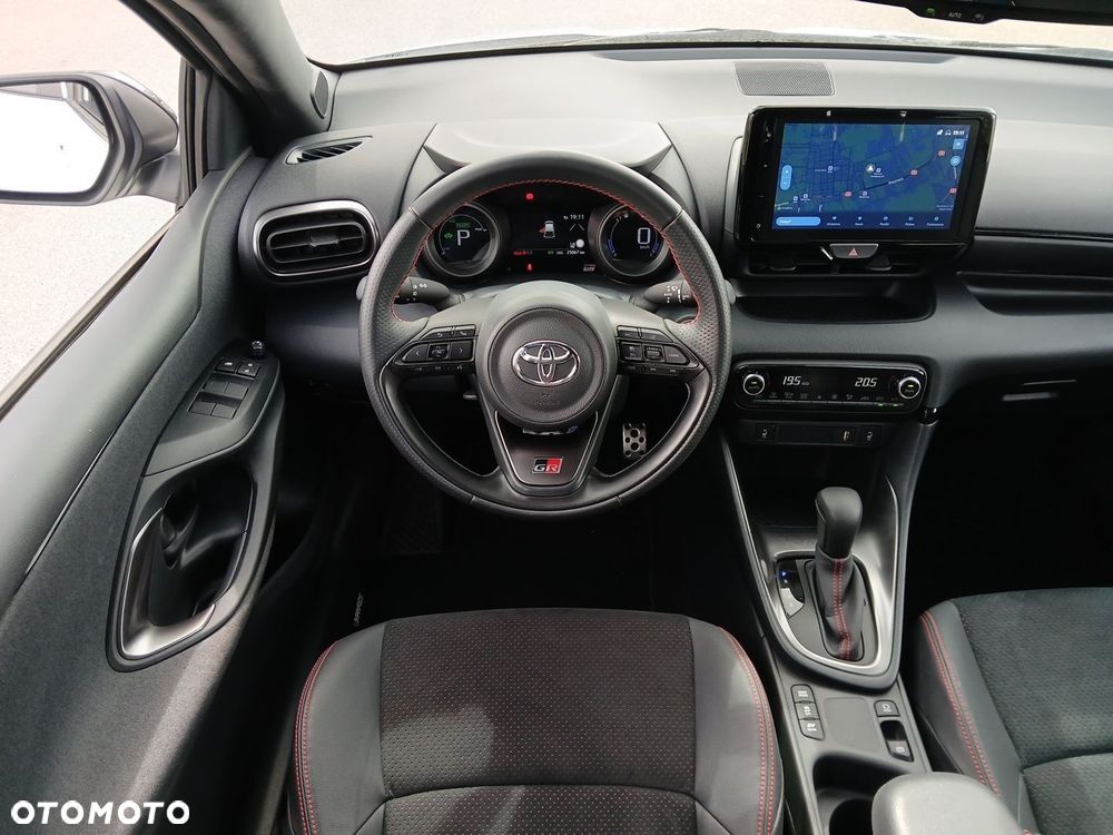 Toyota Yaris - 23