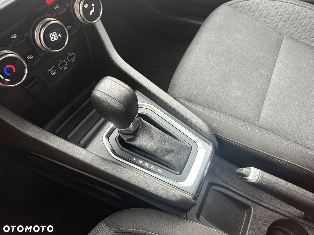 Renault Clio 1.6 E-TECH Equilibre - 23