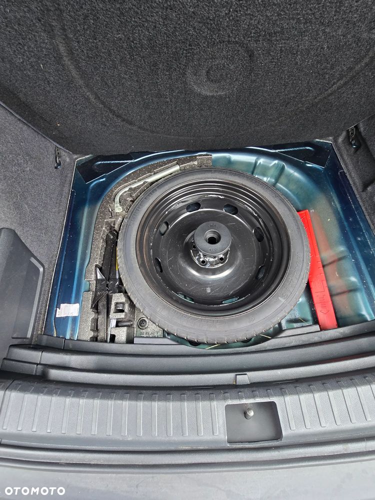 Skoda Karoq 1.5 TSI ACT 4x2 Ambition DSG - 17