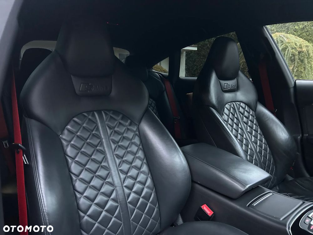 Audi A7 Sportback - 8