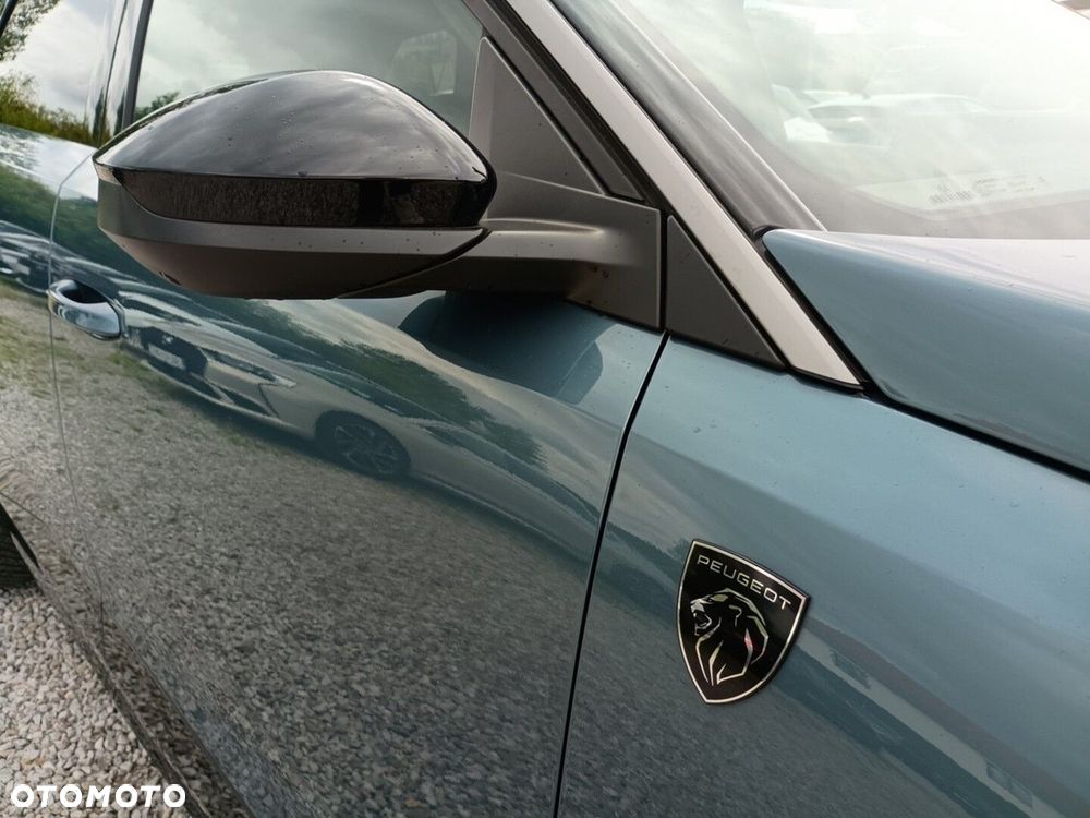Peugeot E-5008 73kWh GT - 14
