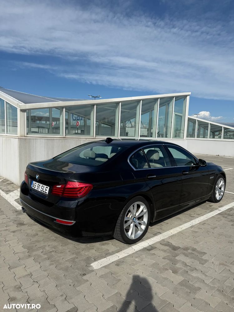 BMW Seria 5 520d Aut. - 13