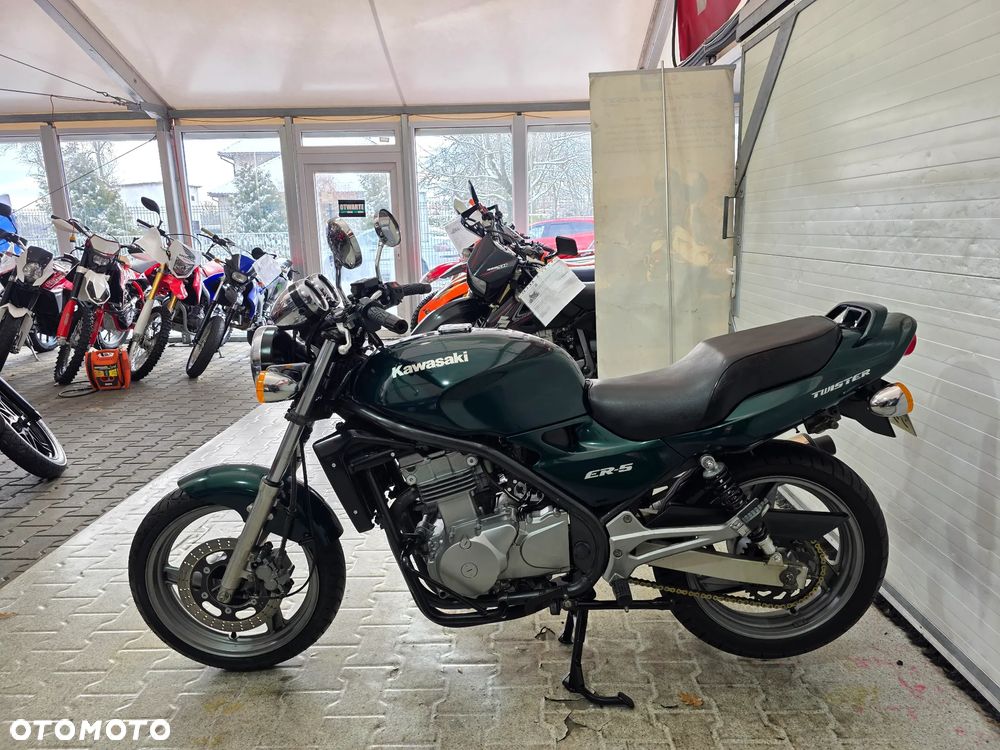 Kawasaki ER - 8
