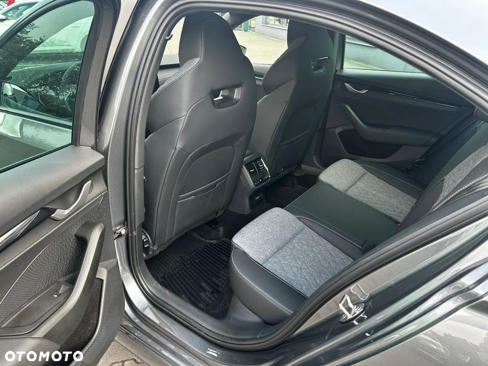 Skoda Octavia 1.5 TSI e-Tec Sportline DSG - 26