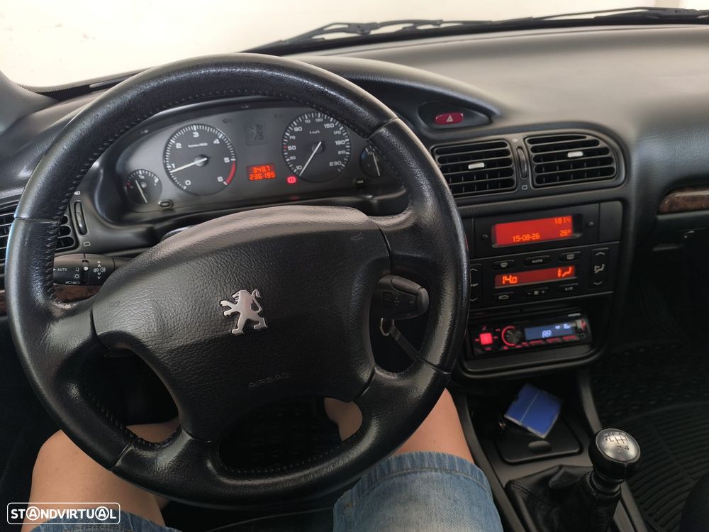 Peugeot 406 2.2 HDi Classicline - 18