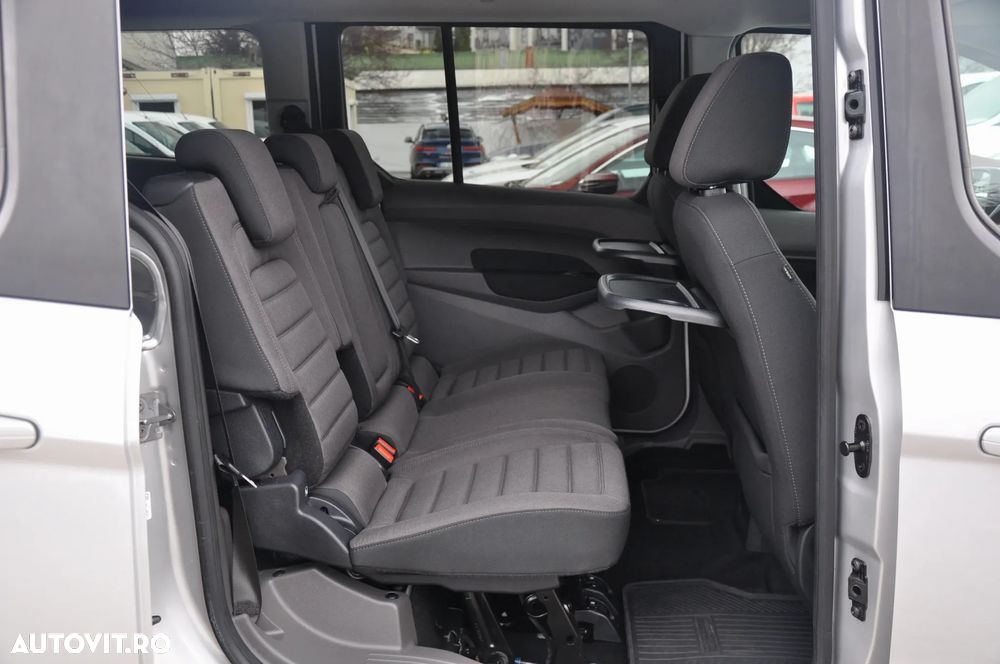 Ford Tourneo Connect 1.5 TDCi LWB (L2) Titanium - 9