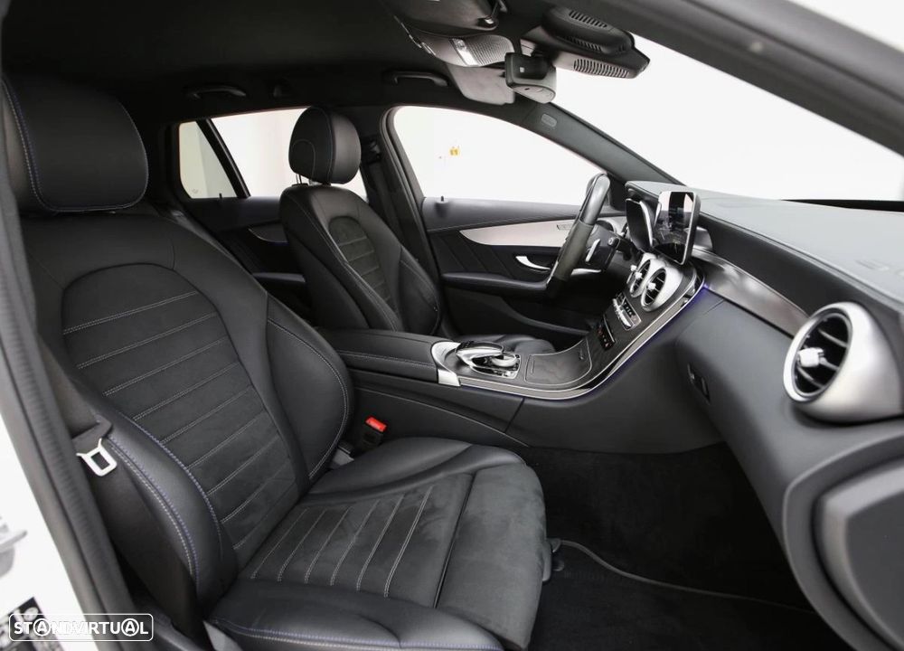Mercedes-Benz C 300 de AMG Line - 17