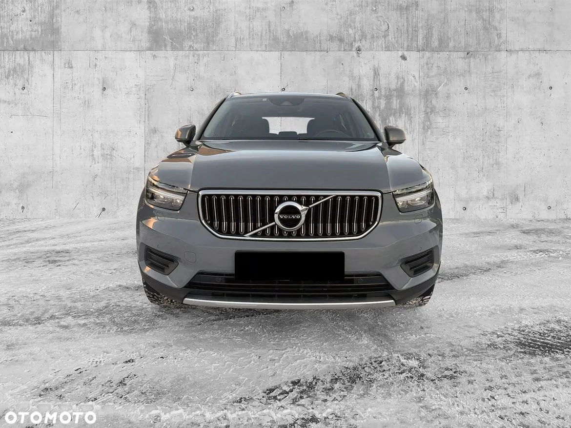 Volvo XC 40 T5 Plug-In Hybrid Inscription - 2