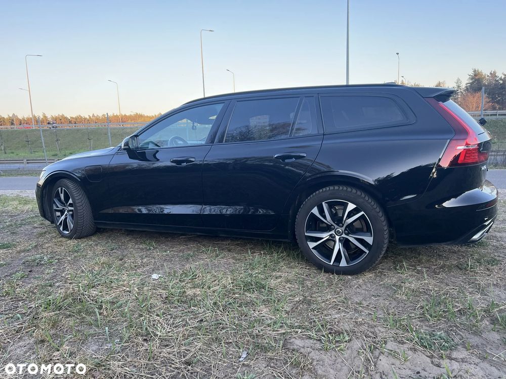Volvo V60 T8 AWD Recharge Geartronic RDesign - 10