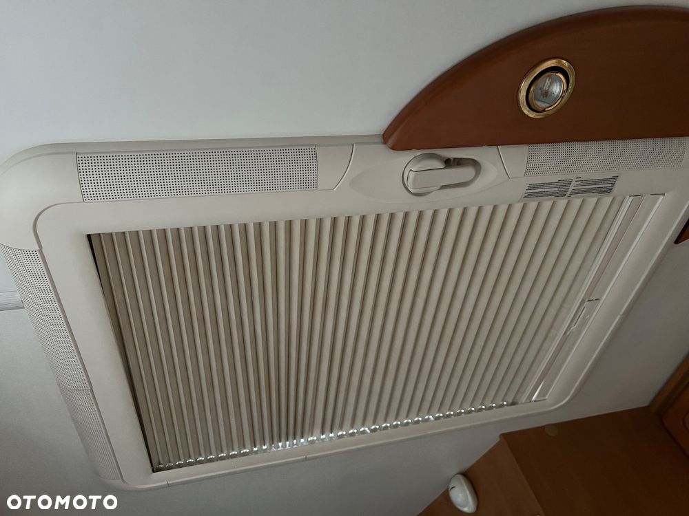 Mercedes-Benz Rapido 966 - 22