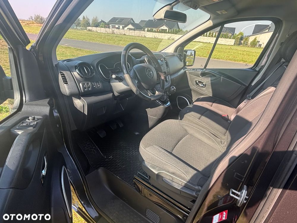 Opel Vivaro - 5