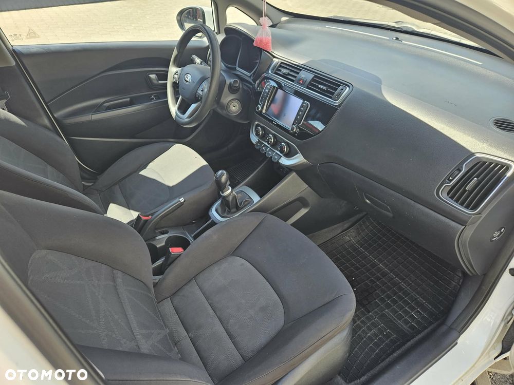 Kia Rio 1.1 crdi M - 7