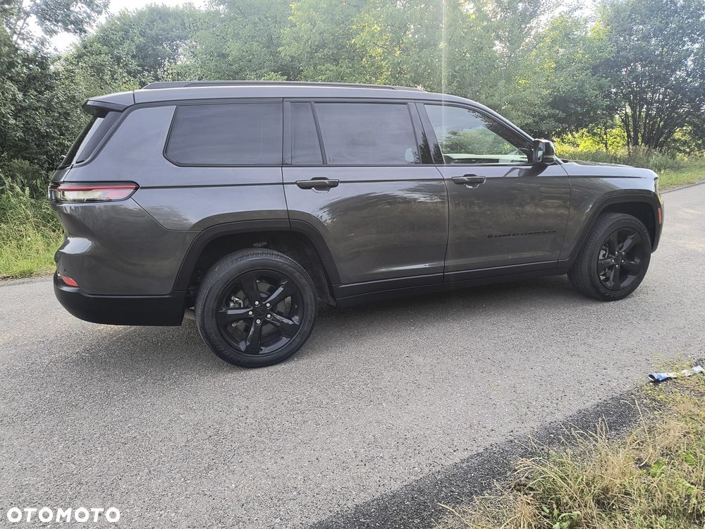 Jeep Grand Cherokee - 9