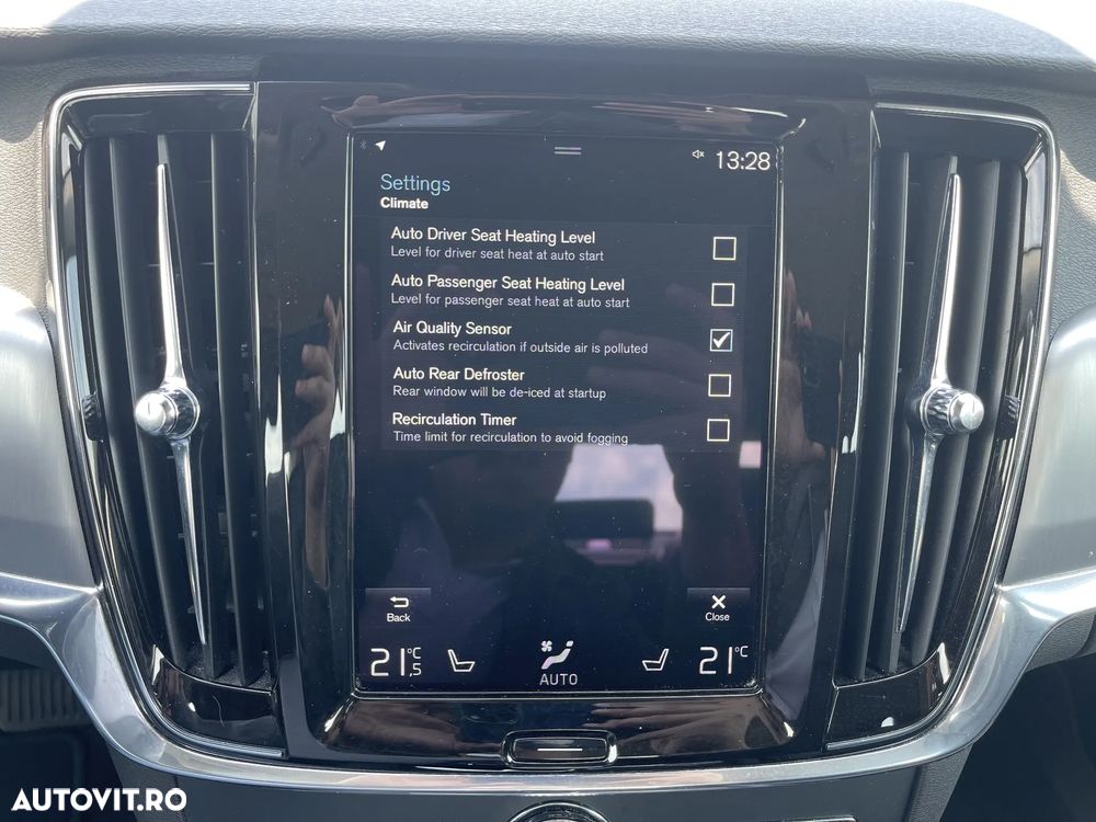 Volvo S90 - 23