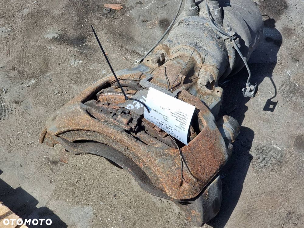 ZACISK HAMULCOWY TYŁ PRAWY IVECO EUROCARGO 20E28 - 5