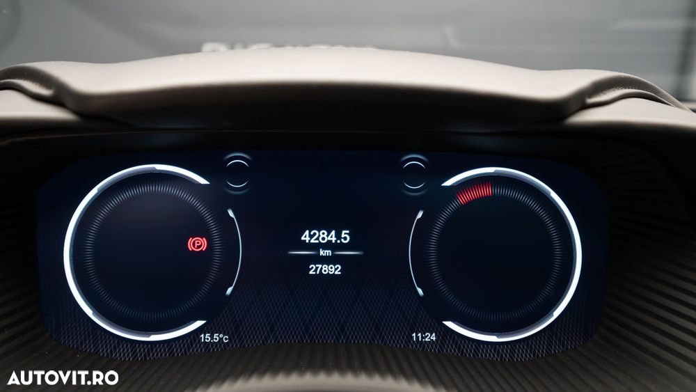 Aston Martin DBX Standard - 11