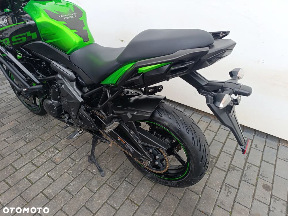 Kawasaki Versys 650 - 16