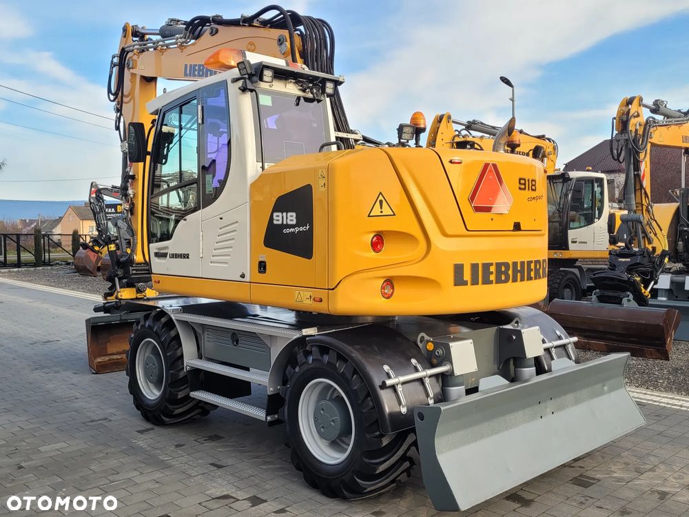 Liebherr A918 compact / ROTOTILT ze szczypcami / 7800h / bez AdBlue i DPF / - 6