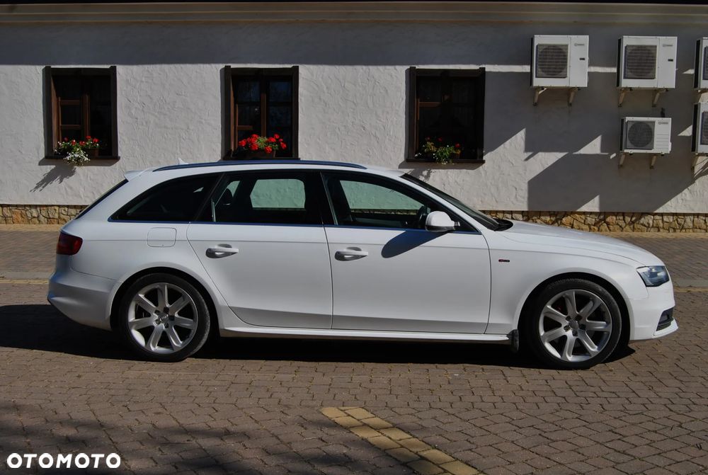 Audi A4 Avant 2.0 TDI S tronic quattro sport - 16
