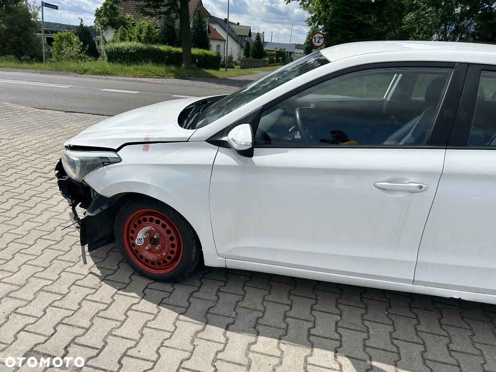 Hyundai i20 - 36