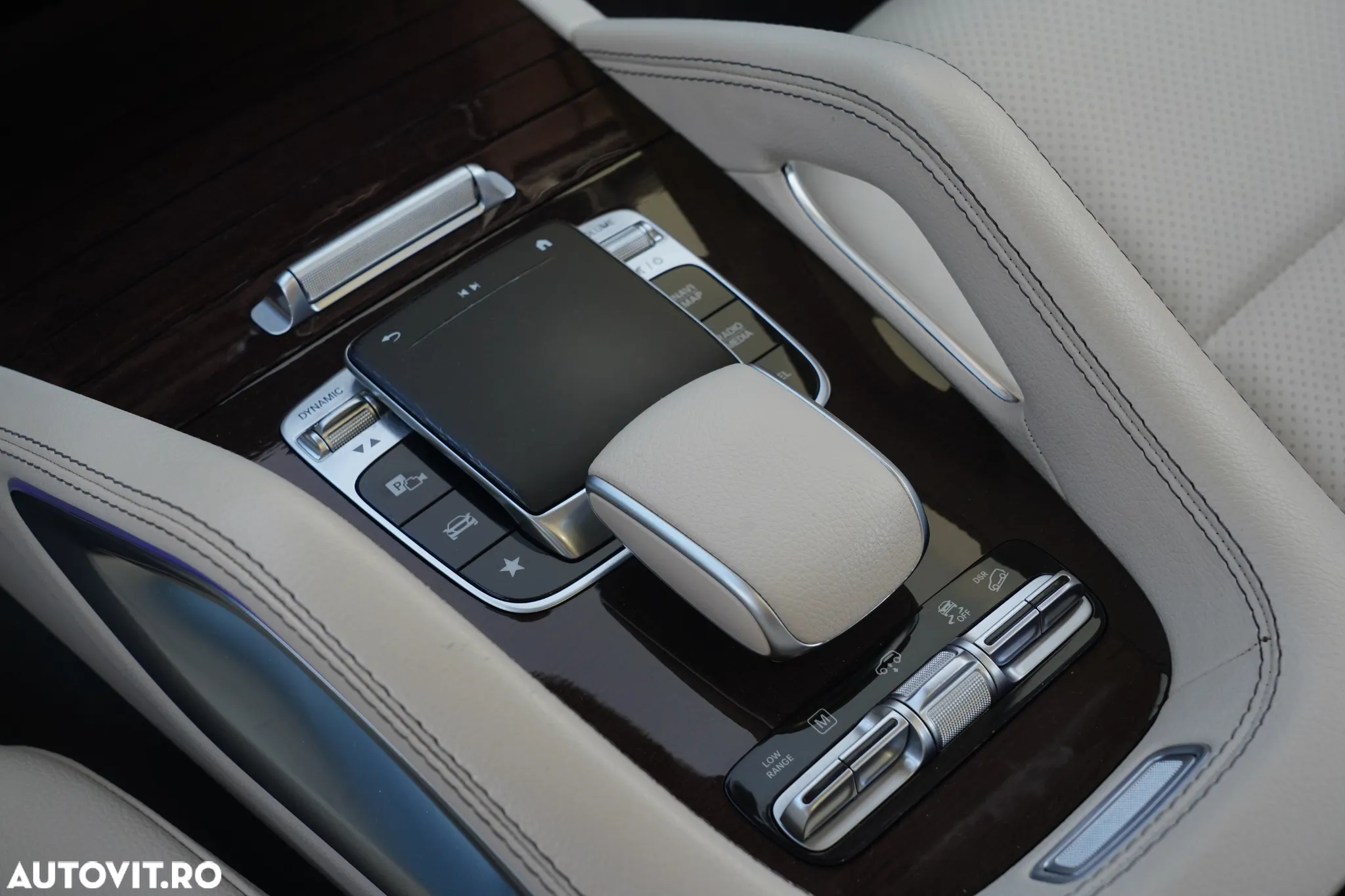 Mercedes-Benz GLE 450 MHEV 4MATIC - 24