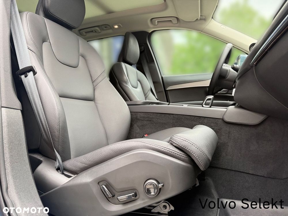 Volvo XC 90 - 27