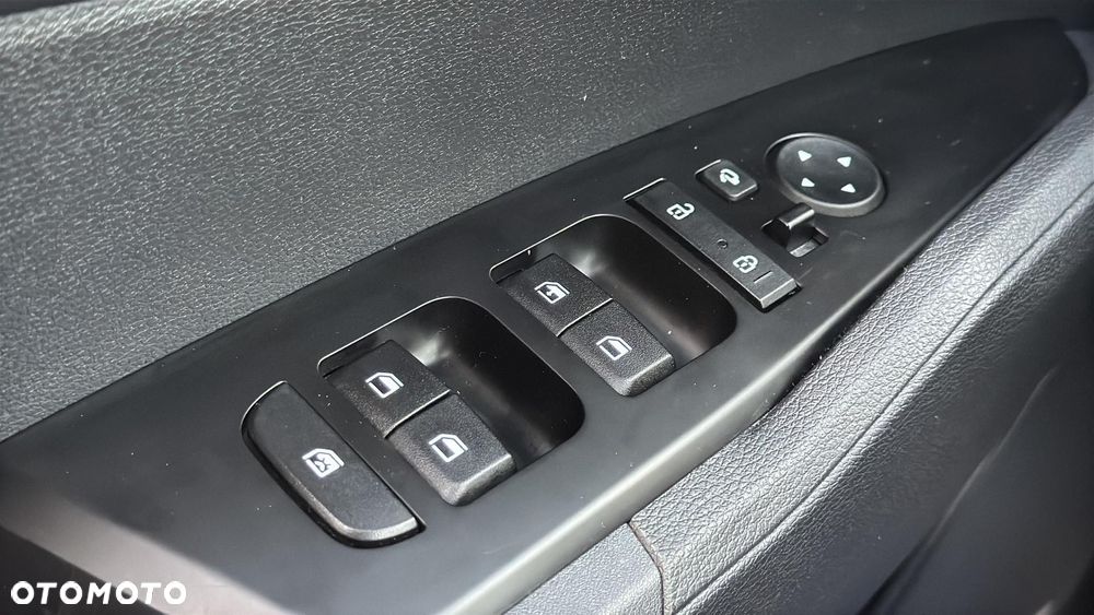 Kia Sportage 1.6 T-GDI MHEV M 2WD DCT - 23