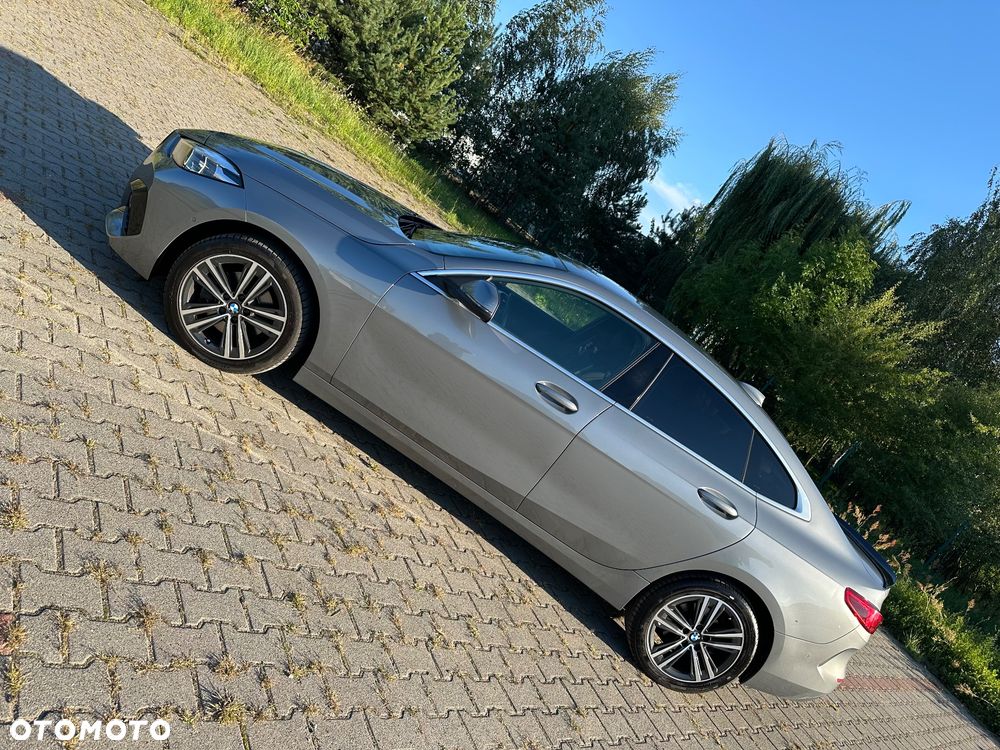 BMW Seria 2 218i - 7