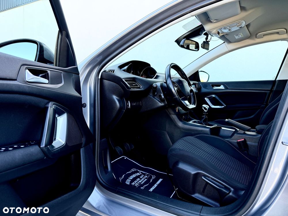 Peugeot 308 BlueHDi FAP 120 Stop&Start Allure - 16