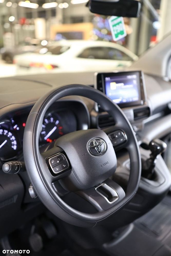 Toyota PROACE CITY - 28