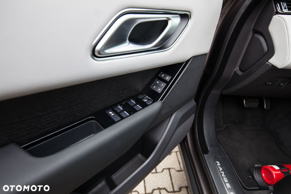 Land Rover Range Rover Velar 2.0 D200 mHEV Dynamic SE - 10