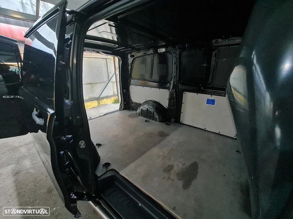 Mercedes-Benz VITO 111CDI LONGA | C/IVA DEDUTÍVEL - 27