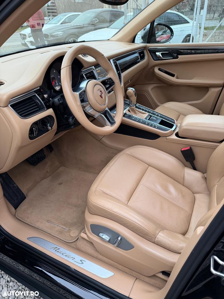 Porsche Macan - 7