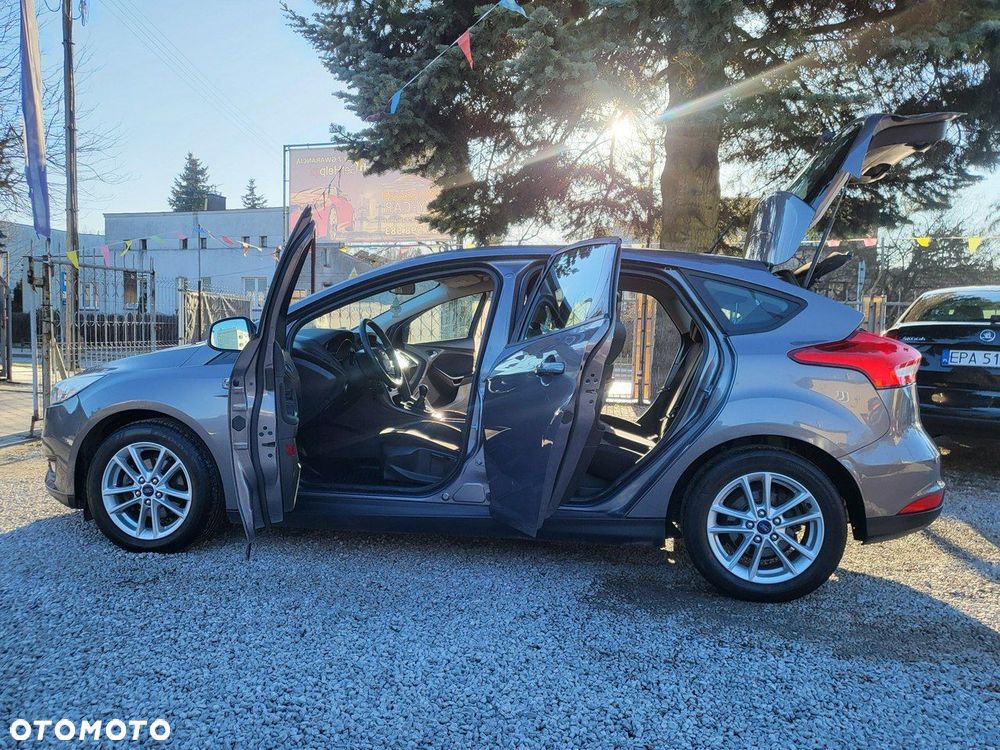 Ford Focus - 11