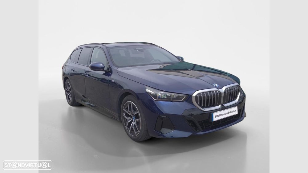 BMW 530 e Pack Desportivo M - 4