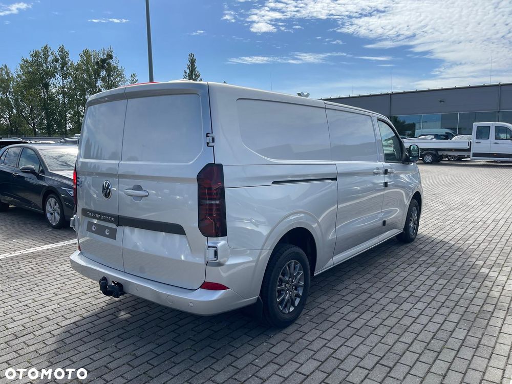 Volkswagen Transporter - 11